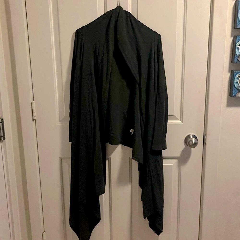 Wrap sweater! Black!